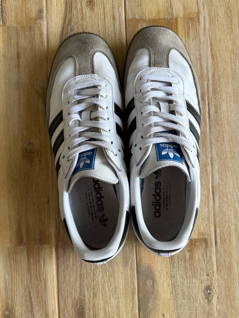 adidas Men’s sambas